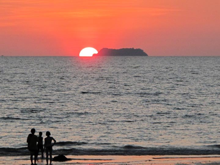 Best Time to Visit Koh Lanta