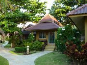 Bungalows @ Lanta Castaway Beach Resort